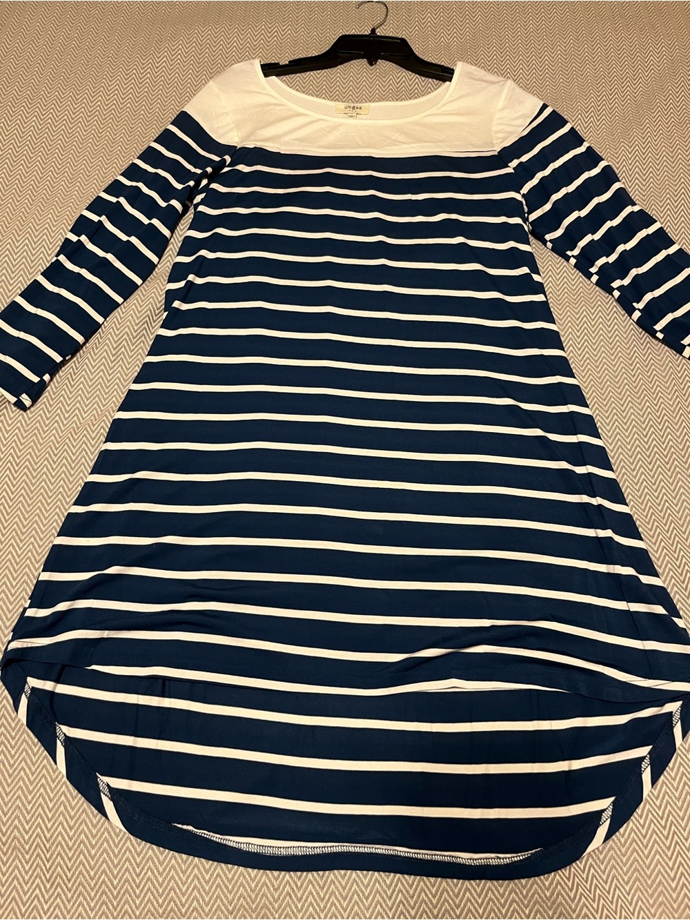 Umgee Navy and Cream Striped High-Low T-shirt Dress. Super soft. Size Large.